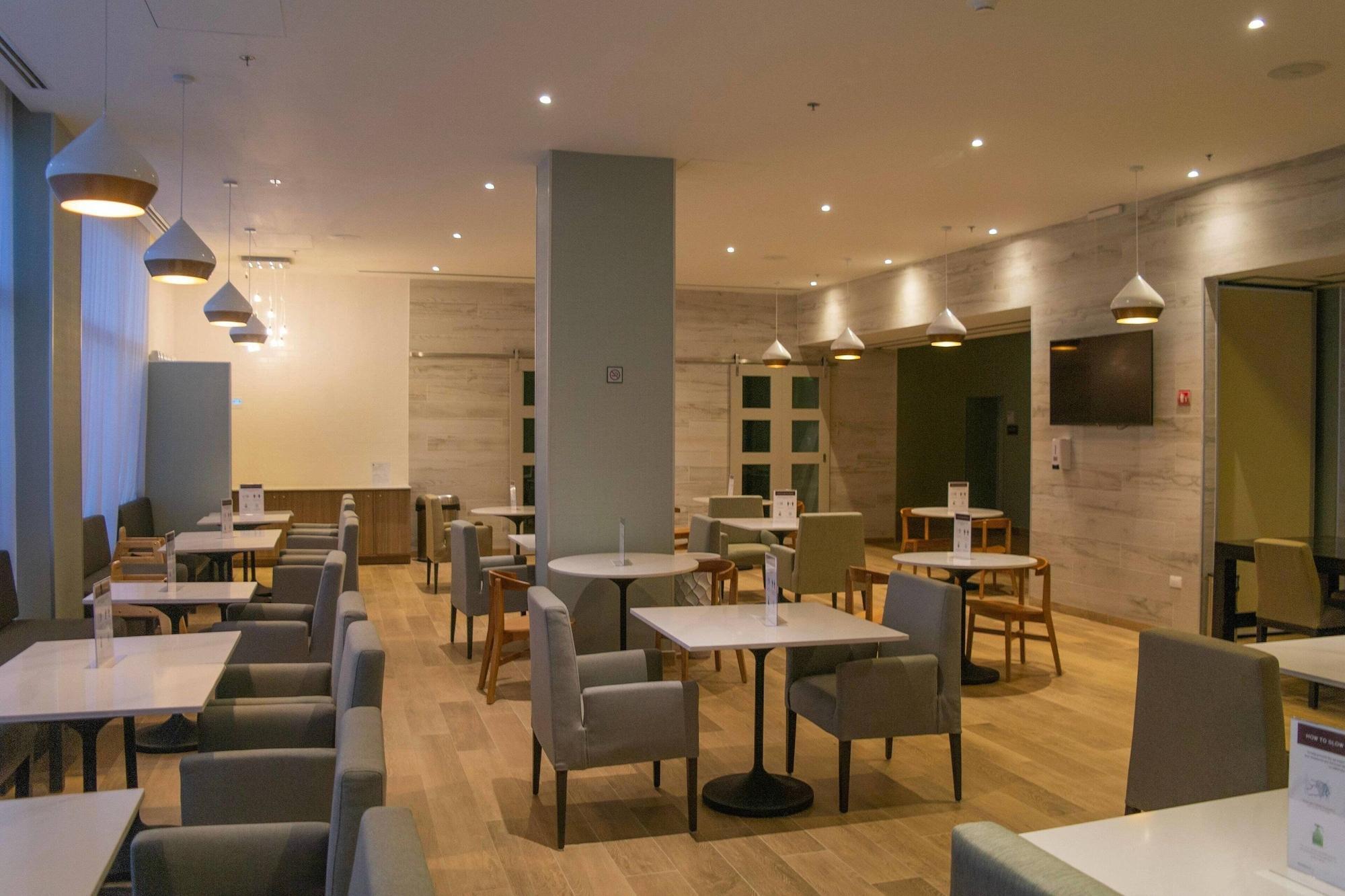 By Marriott 3* Merida