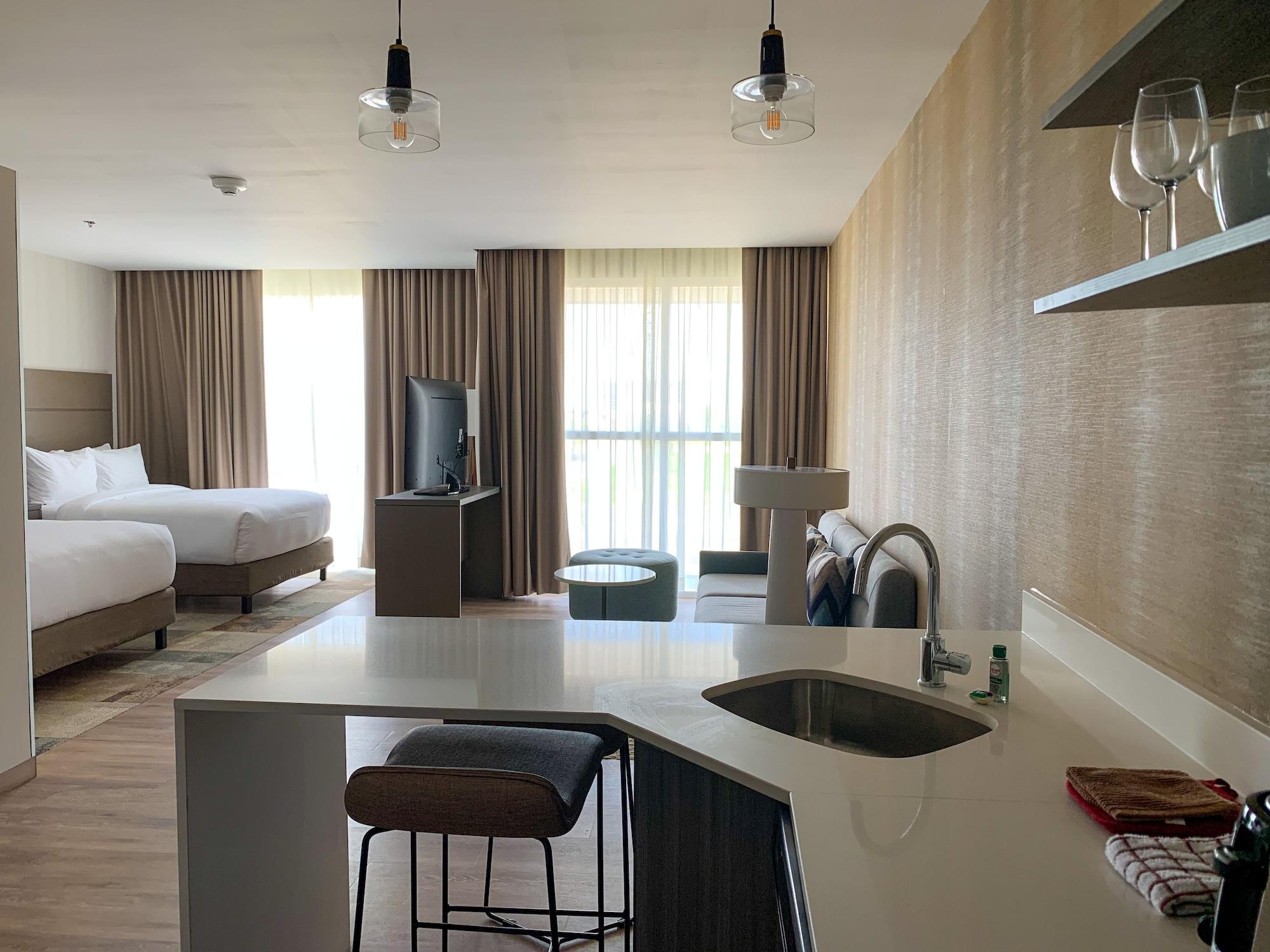 By Marriott Hotel Merida