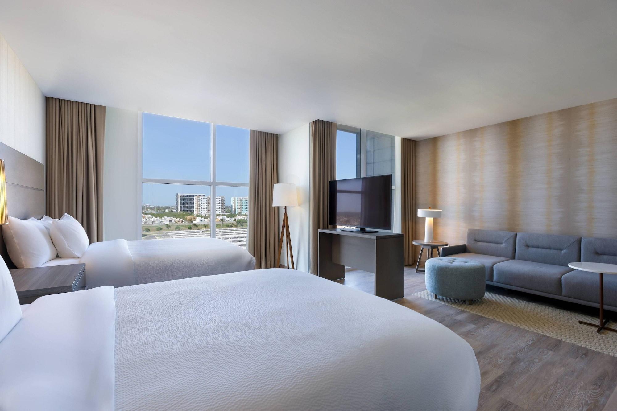 By Marriott 3* Merida